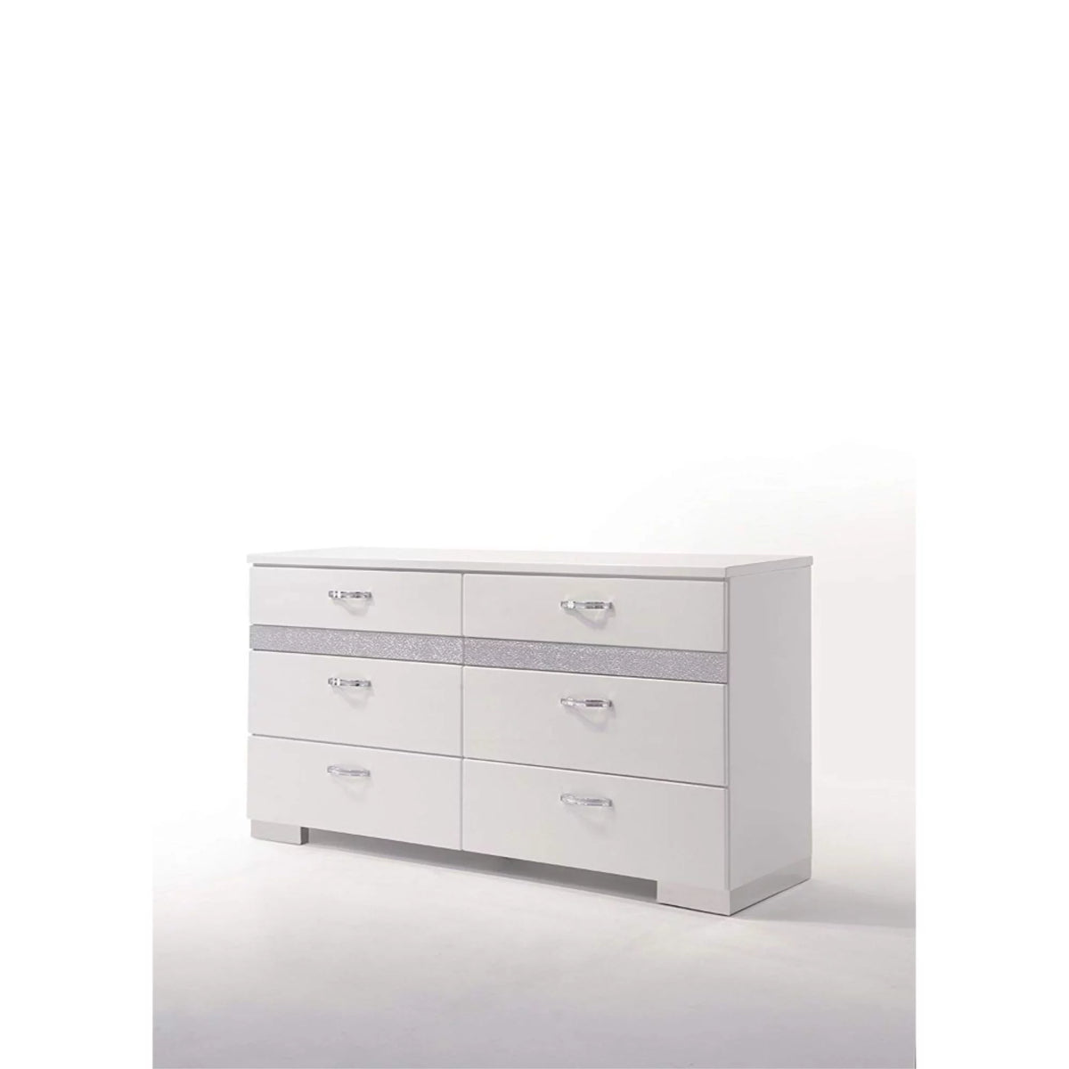 White 8 Drawer Dresser Q522