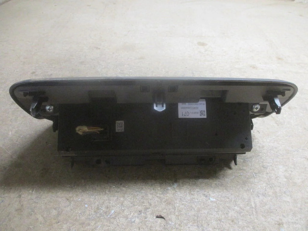 Pre-Owned Subaru XV Crosstrek Impreza Dash Digital Clock & Temperature Display OEM LKQ T896281