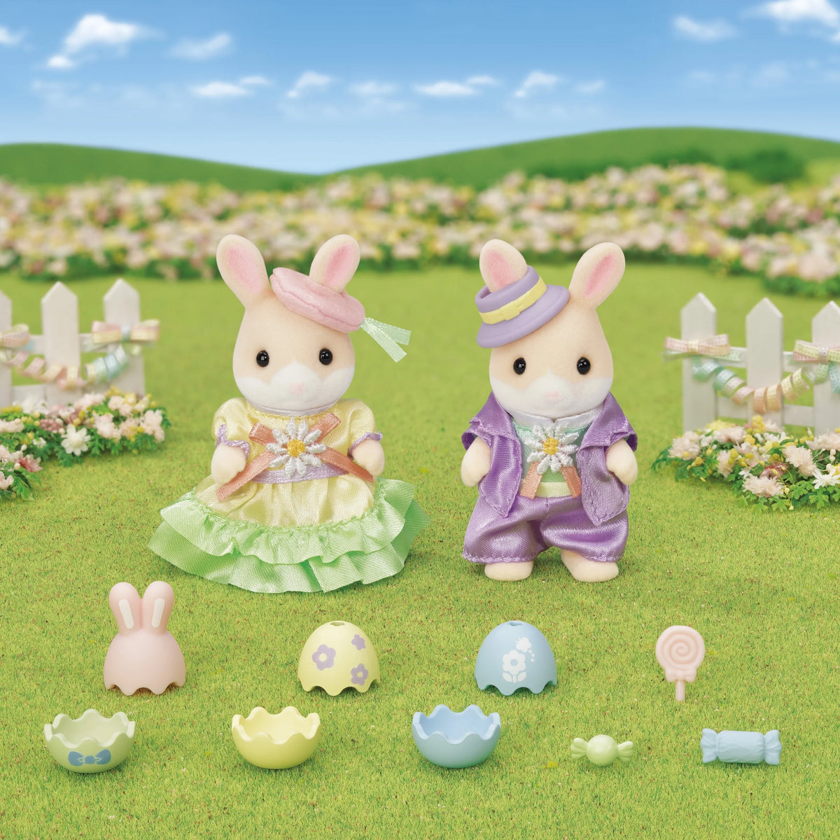 Easter Celebration Dollhouse Playset with 2 Collectible Figures and Accessories Y109433
