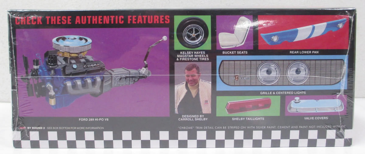 1:25 Scale White Toy Car F4802