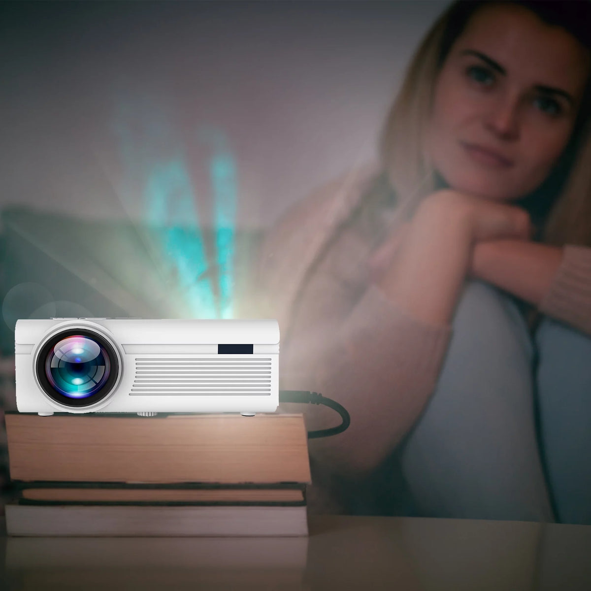 White LCD Home Theater Projector Y500