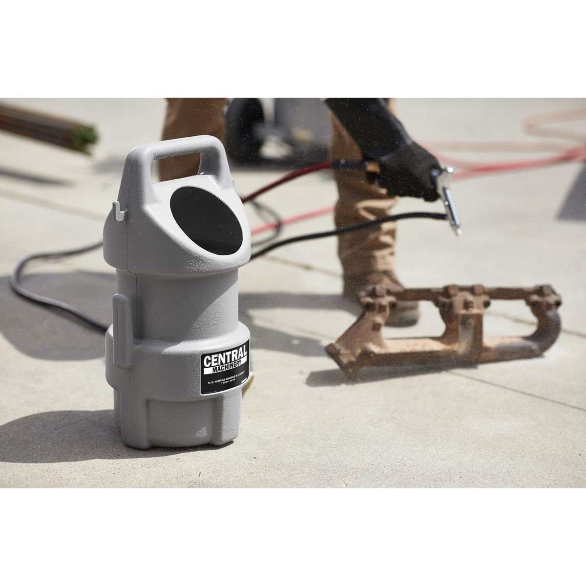 50 lb. Portable Abrasive Blaster Kit P920279