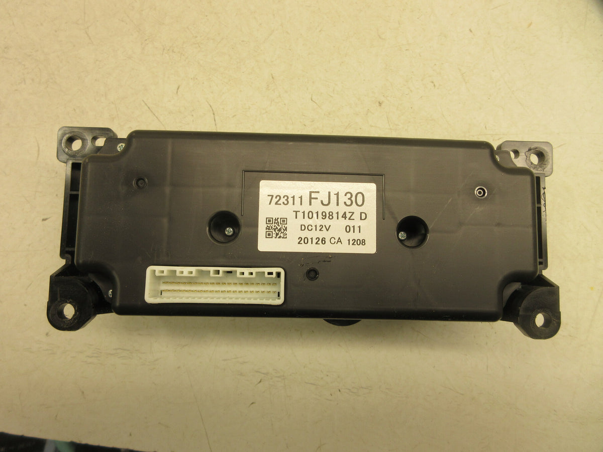 Pre-Owned Subaru Impreza Auto AC Heater Climate Temperature Control W743