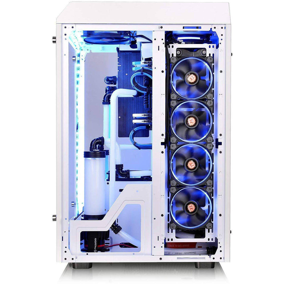 The Tower 900 Snow Case D802