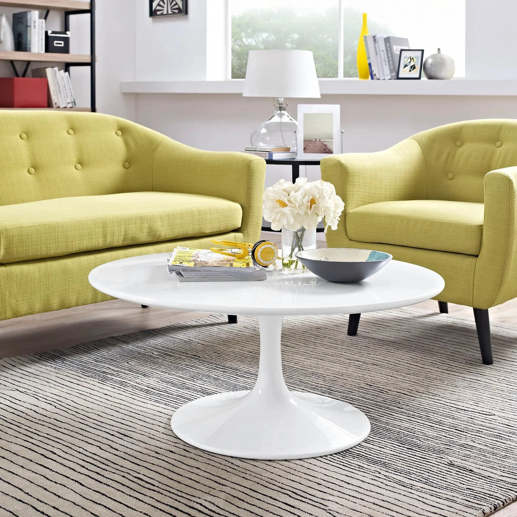 36" Round Wood Coffee Table in White E53047