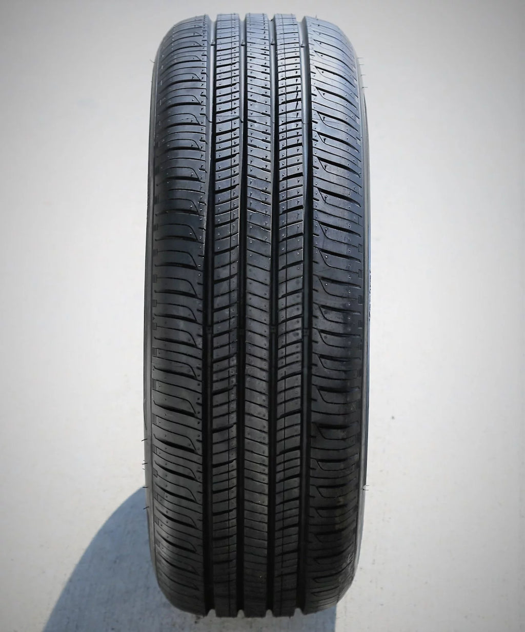 All Season 195/60R16 89H Passenger Tire D336110