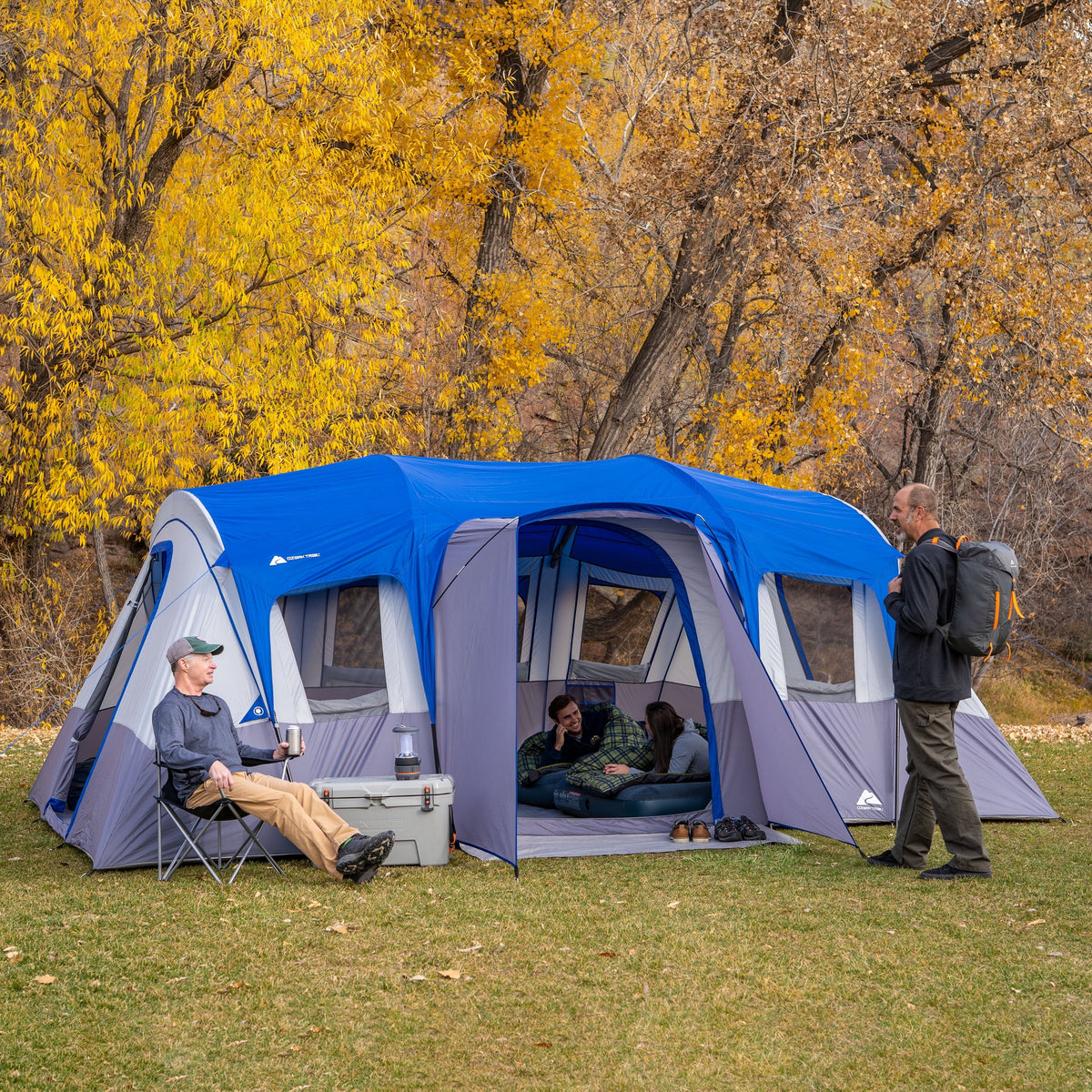 16-Person 3-Room Cabin Tent with 3 Entrances Z644497