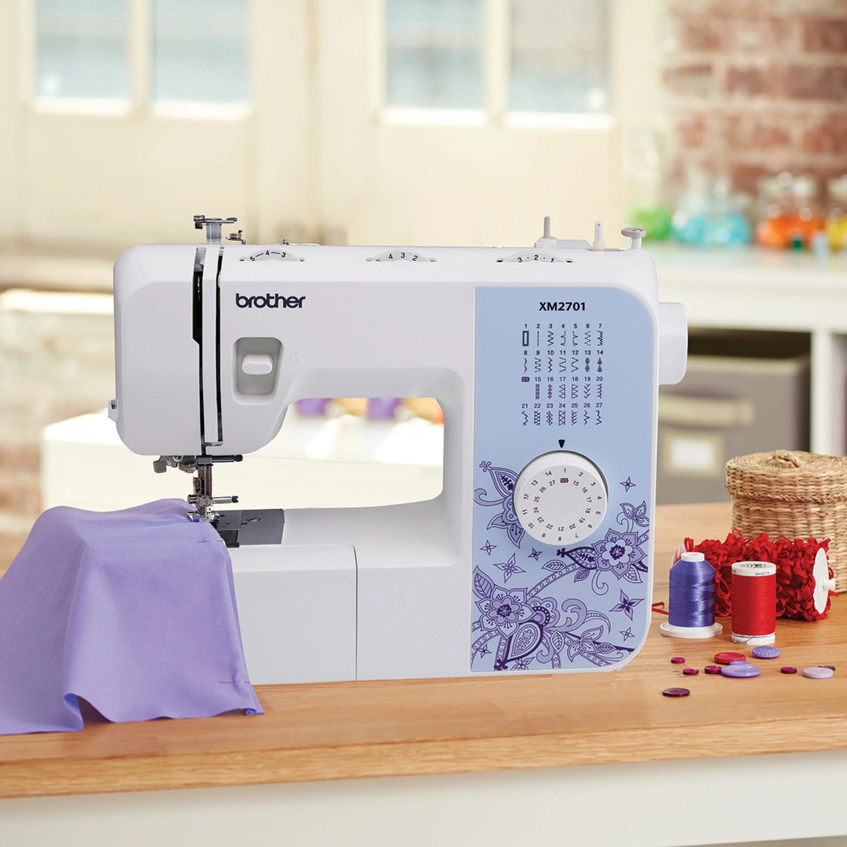 Portable Full-Featured Sewing Machine with 27 Stitches B661