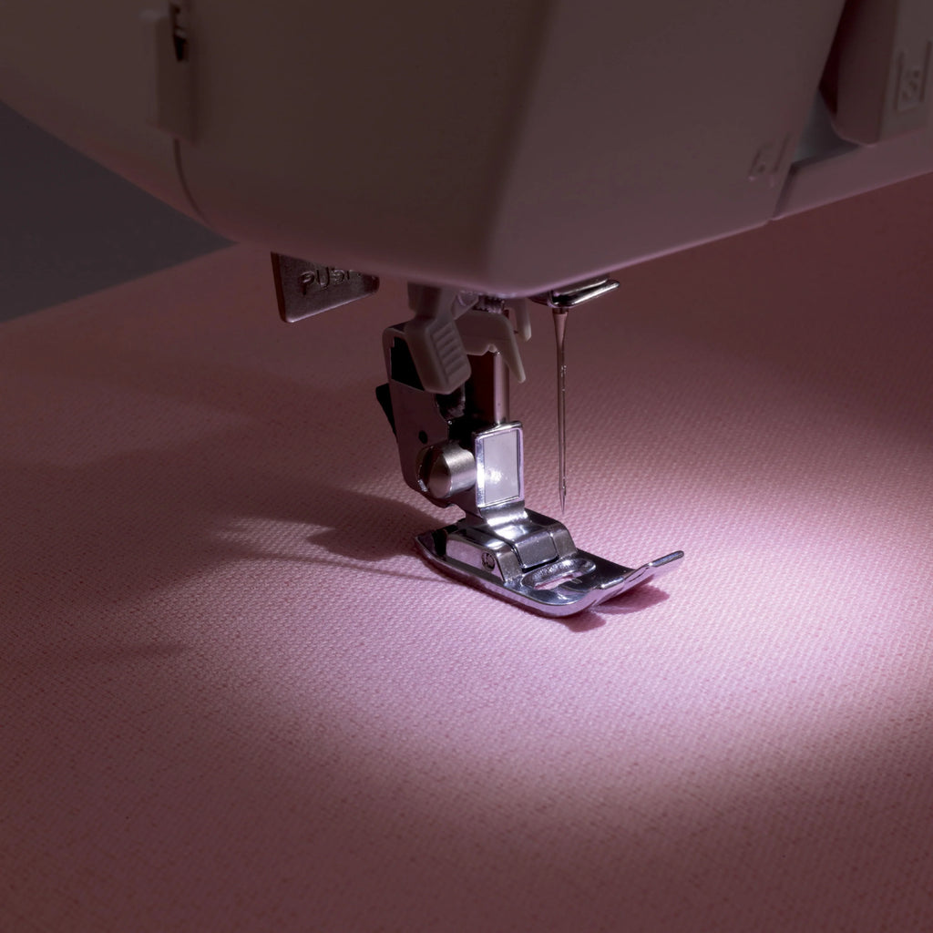 Portable Full-Featured Sewing Machine with 27 Stitches B661