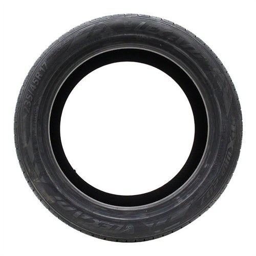 225/50R18 99W XL Passenger Tire Z31940