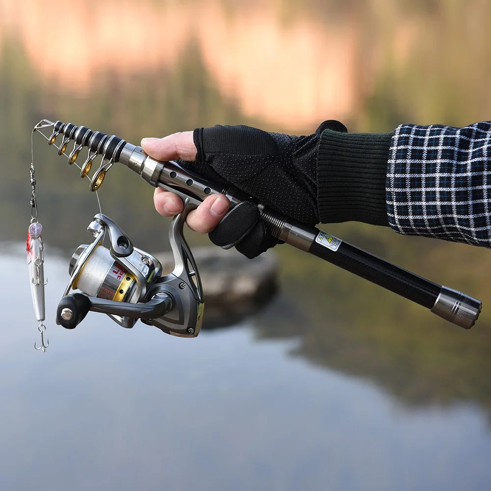 Telescopic Fishing Rod and Reel Combo Full Kit with 100M Fishing Line Lures Hooks Jig Head and Carrier Bag S421