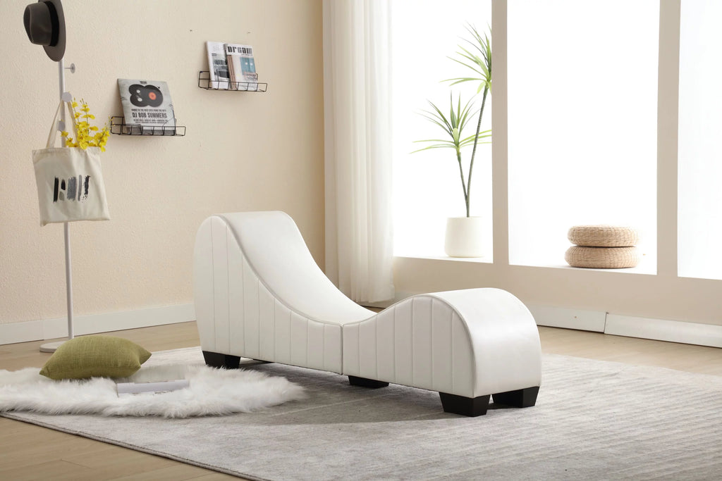 Faux Leather Curved Chaise Lounge Z728